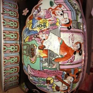 Oriental scene Tureen